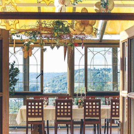 Hotel Gasthof Schoenblick Ноймаркт-ін-дер-Оберпфальц Екстер'єр фото